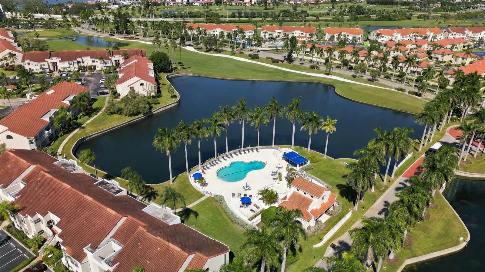 6101 MIRADA CIR