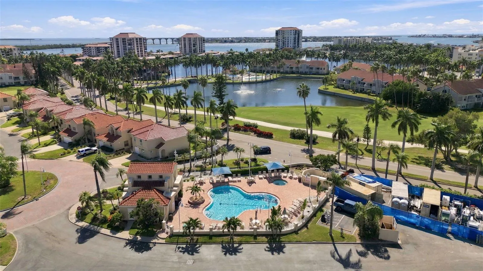 6101 MIRADA CIR