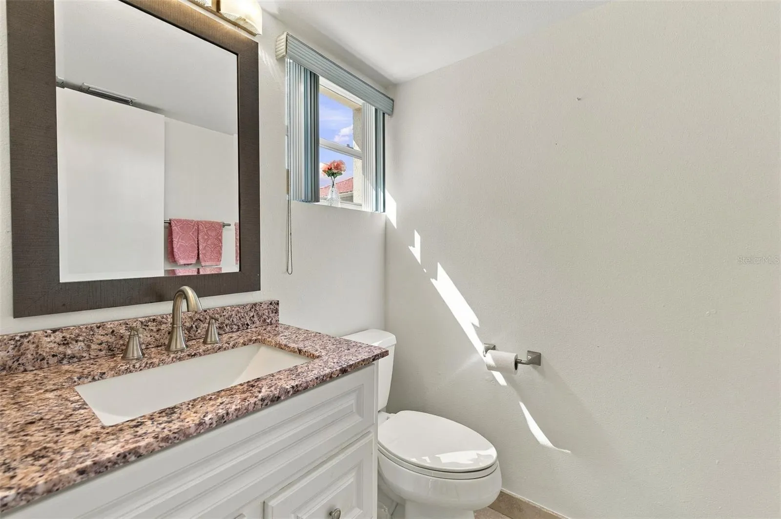 6101 MIRADA CIR