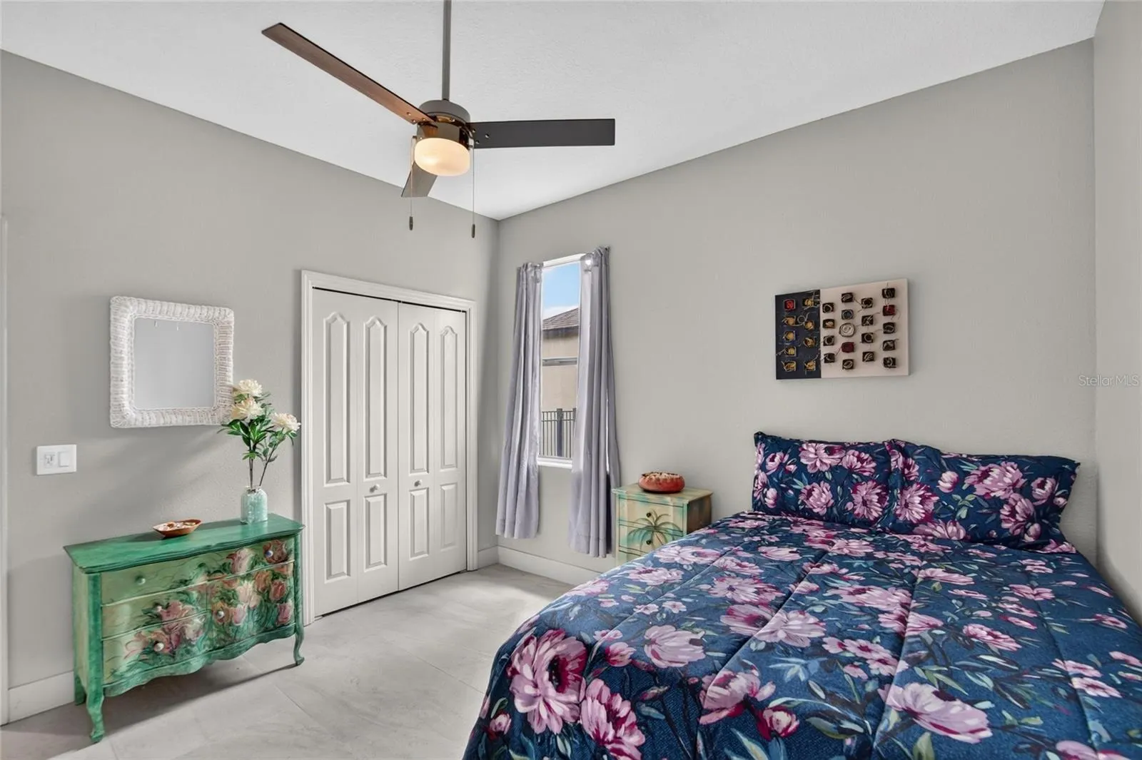 302 STAR SHELL DR