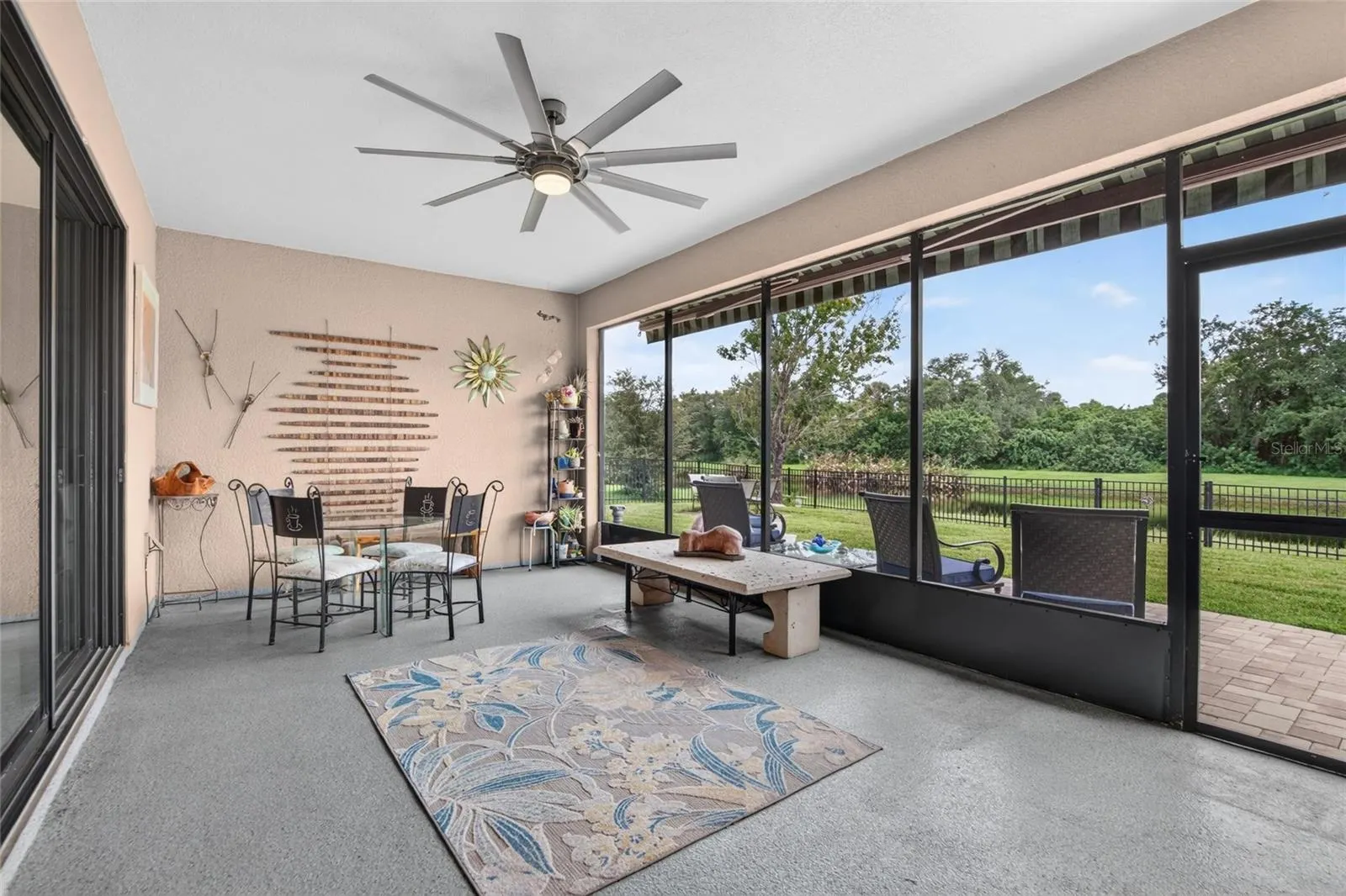 302 STAR SHELL DR