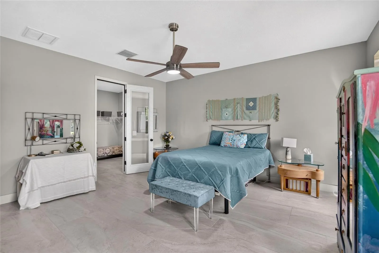 302 STAR SHELL DR