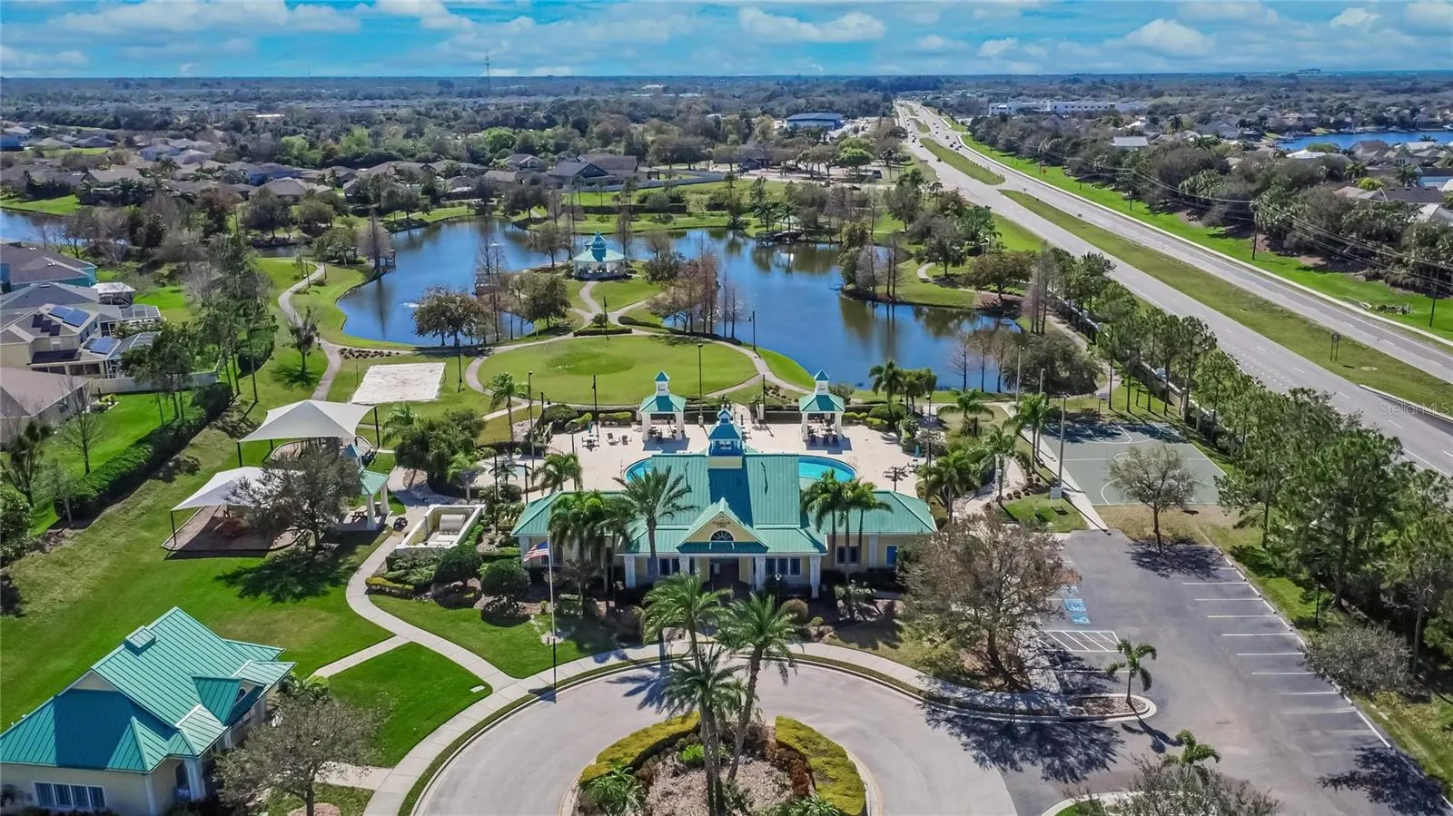 302 STAR SHELL DR