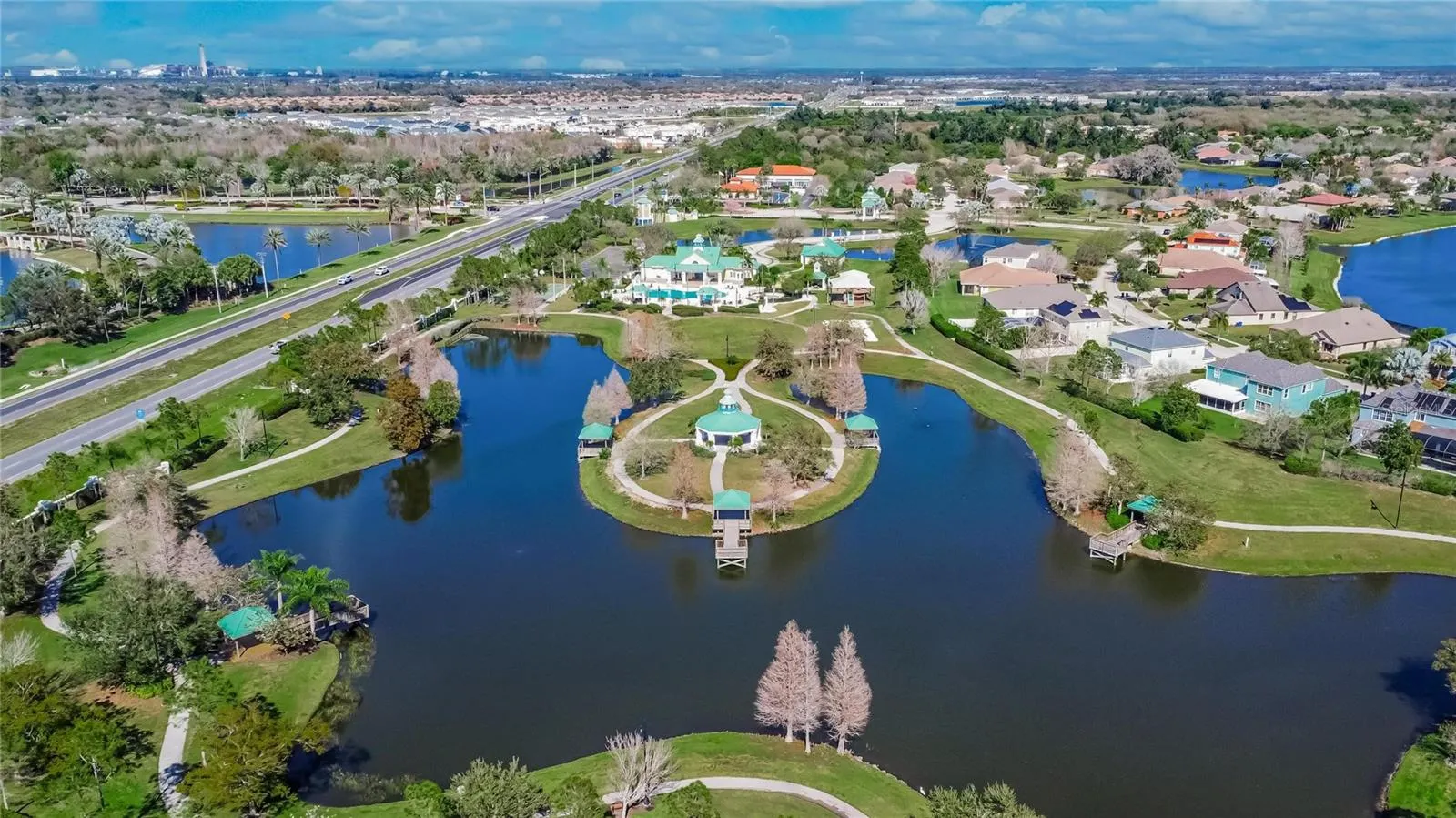 302 STAR SHELL DR