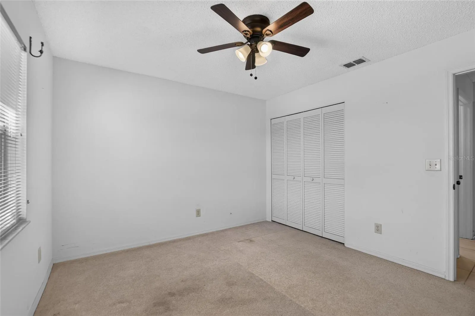1940 GRAND CYPRESS LN