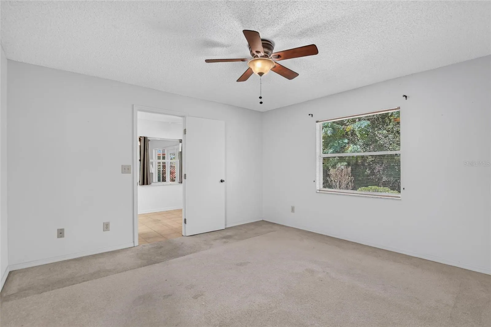 1940 GRAND CYPRESS LN