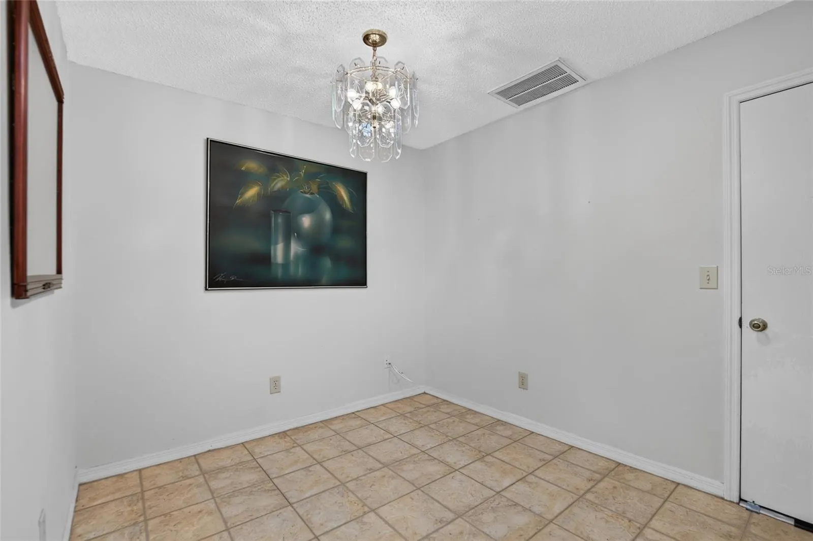 1940 GRAND CYPRESS LN