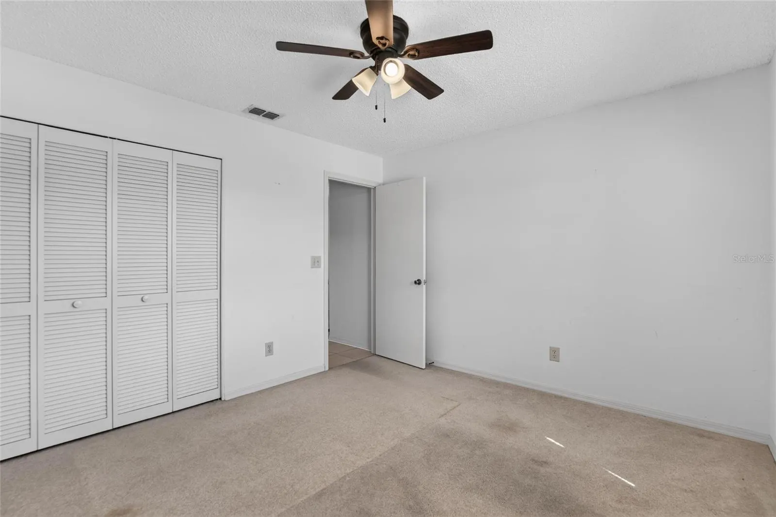 1940 GRAND CYPRESS LN