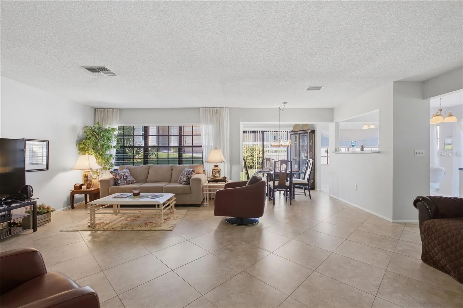 1622 HIGHLAND CLUB LN