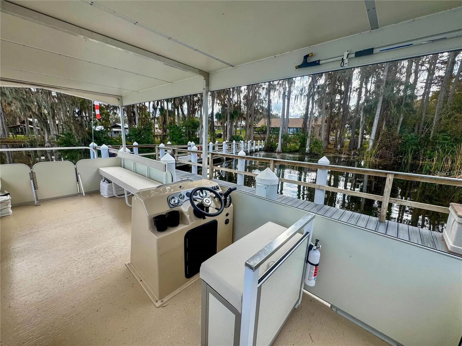 1622 HIGHLAND CLUB LN
