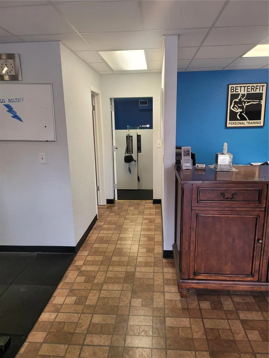 814 S DALE MABRY HWY