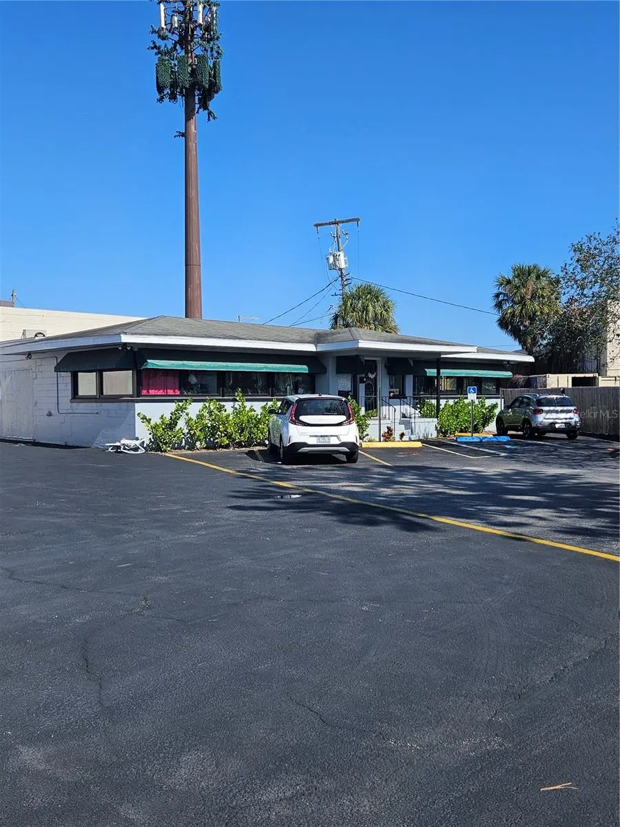 814 S DALE MABRY HWY