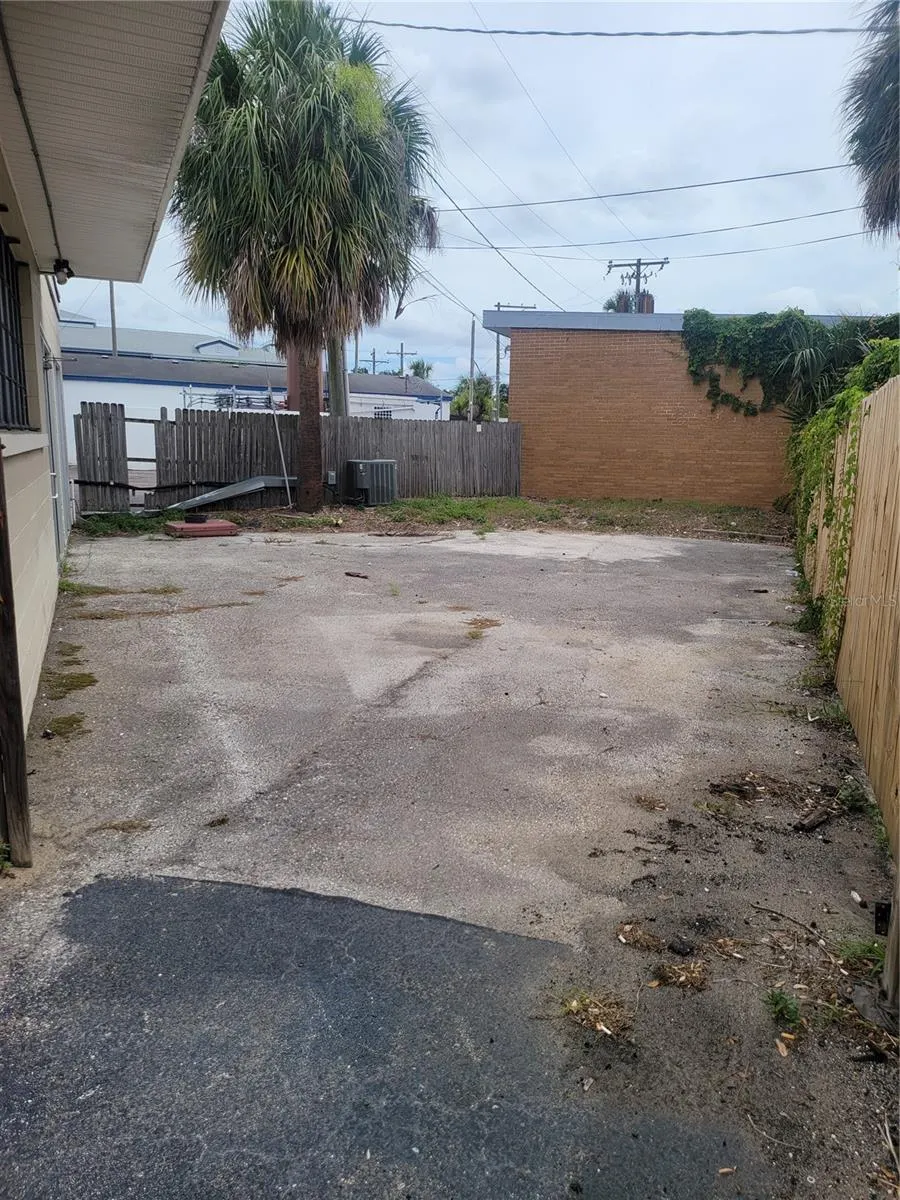 814 S DALE MABRY HWY