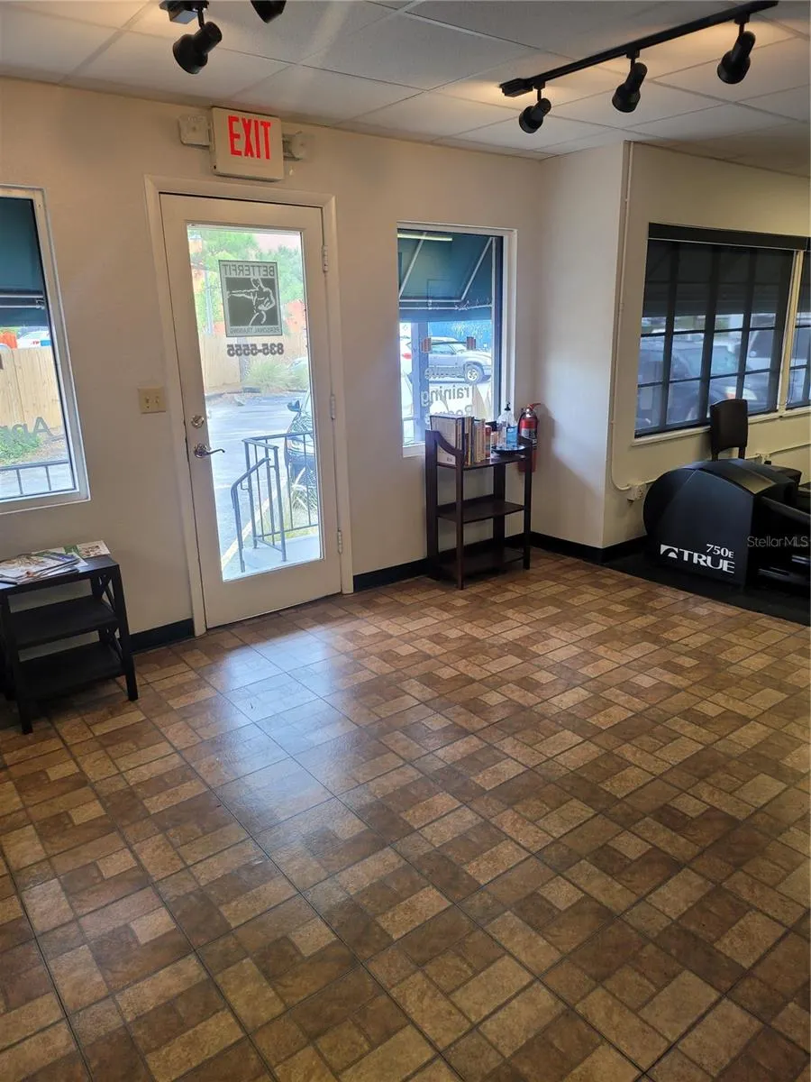 814 S DALE MABRY HWY