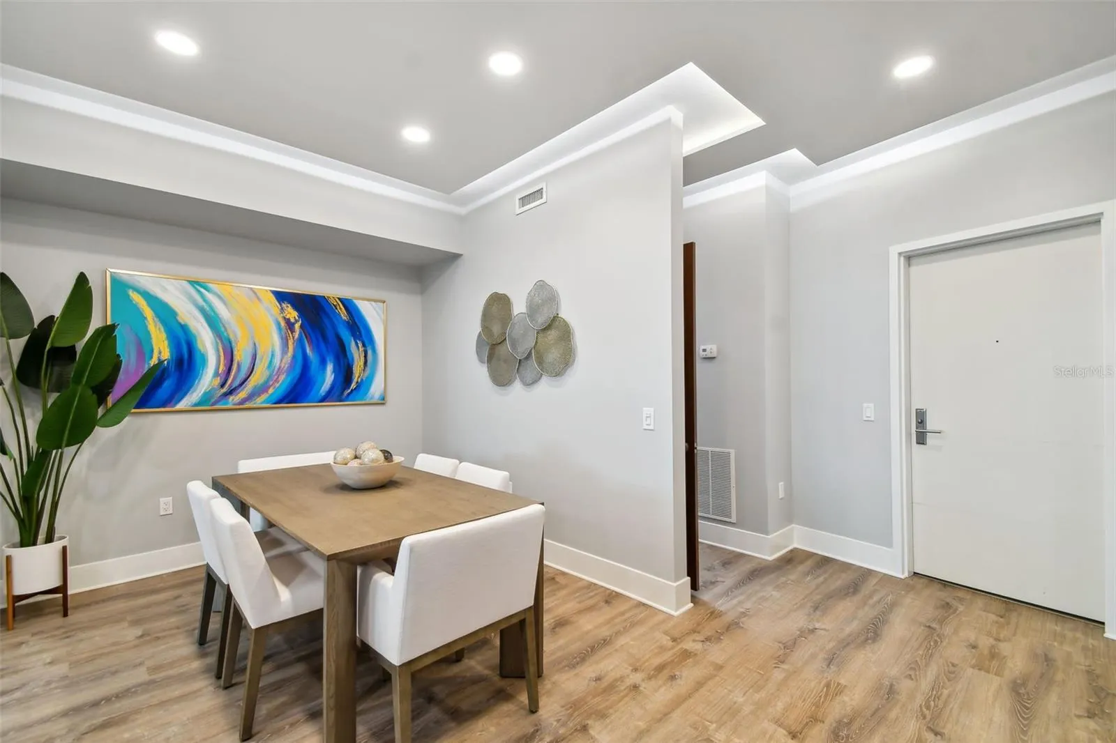 912 CHANNELSIDE DR #2316 #2316