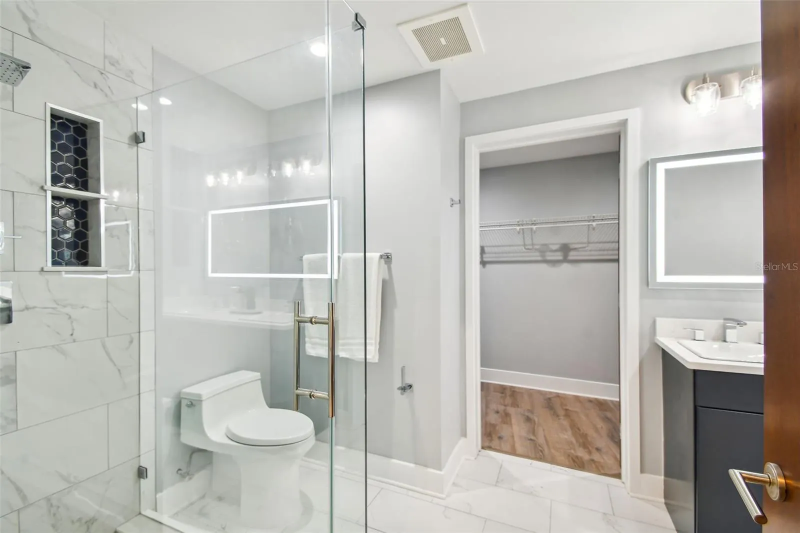 912 CHANNELSIDE DR #2316 #2316
