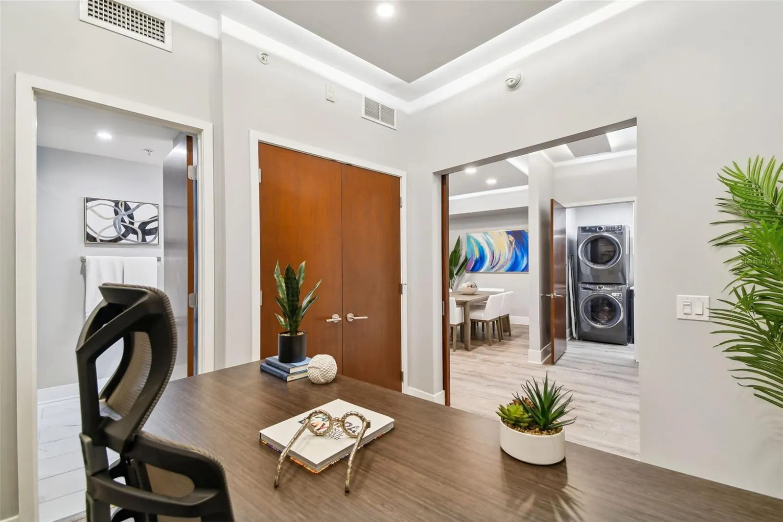 912 CHANNELSIDE DR #2316 #2316