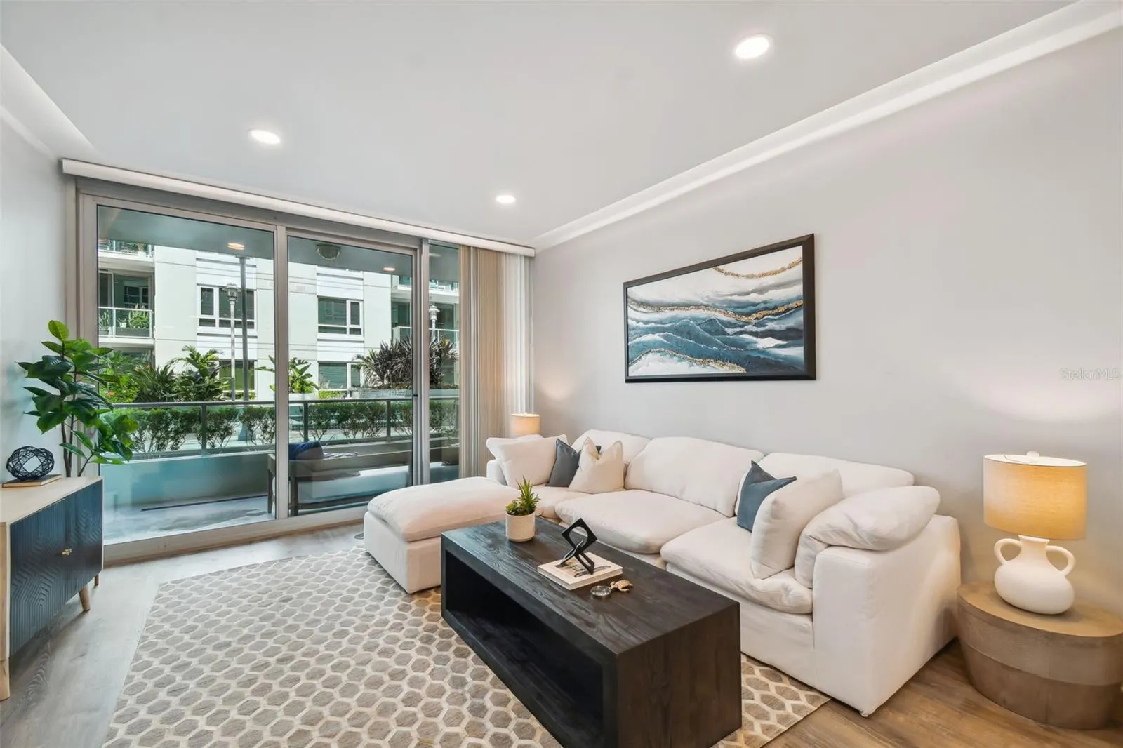 912 CHANNELSIDE DR #2316 #2316