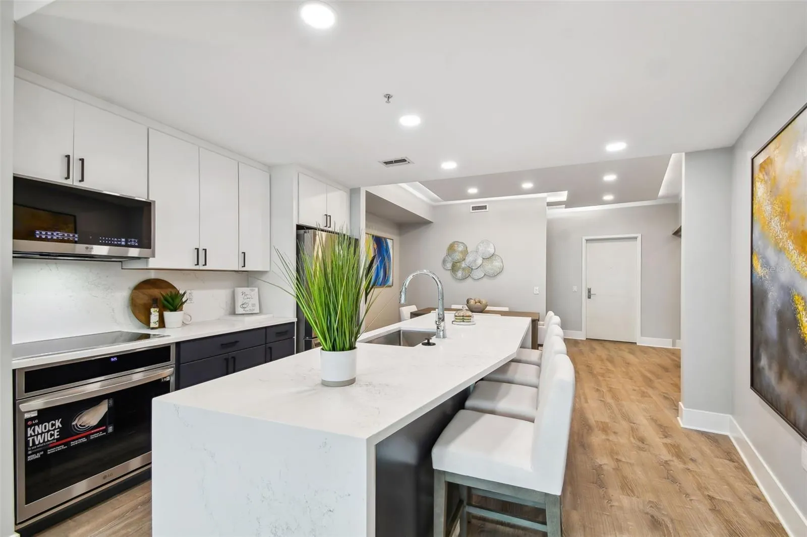 912 CHANNELSIDE DR #2316 #2316