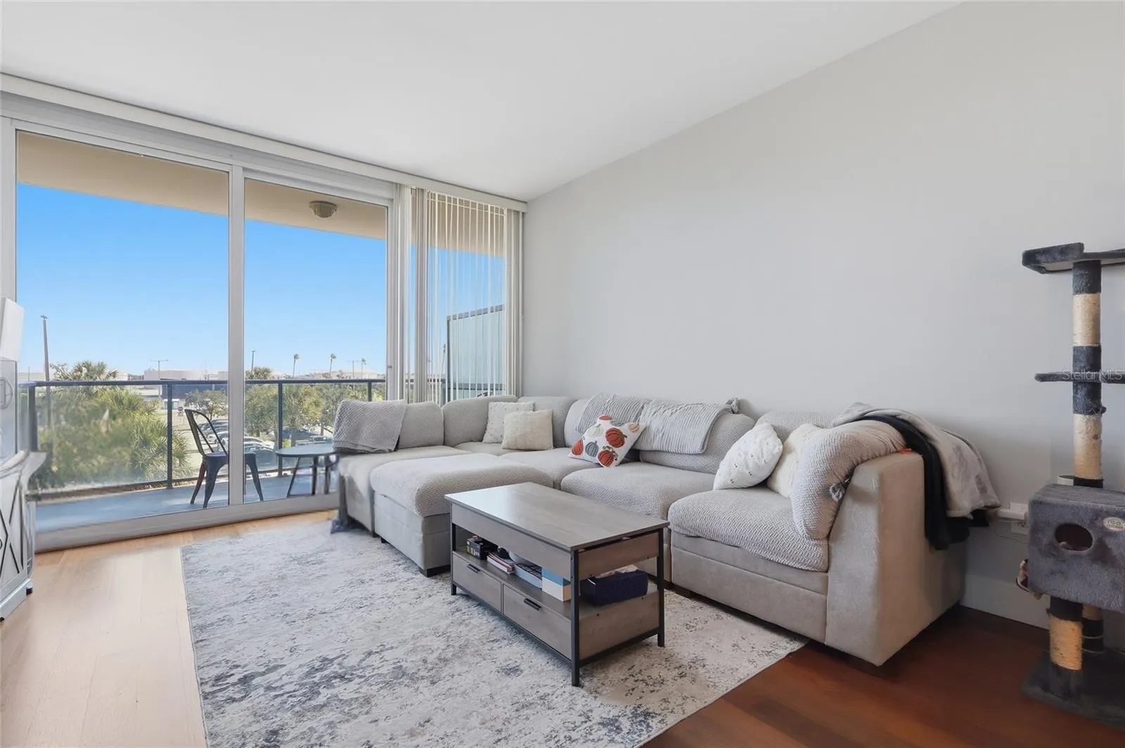 912 CHANNELSIDE DR #2307 #2307