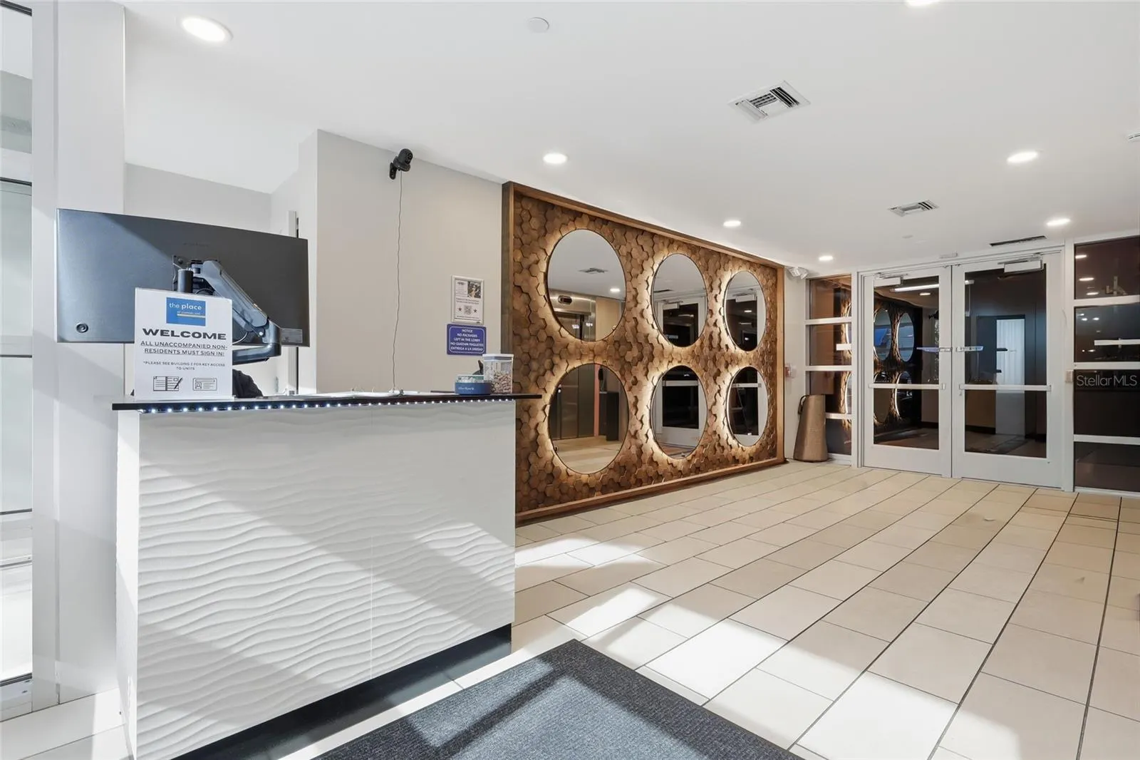 912 CHANNELSIDE DR #2307 #2307