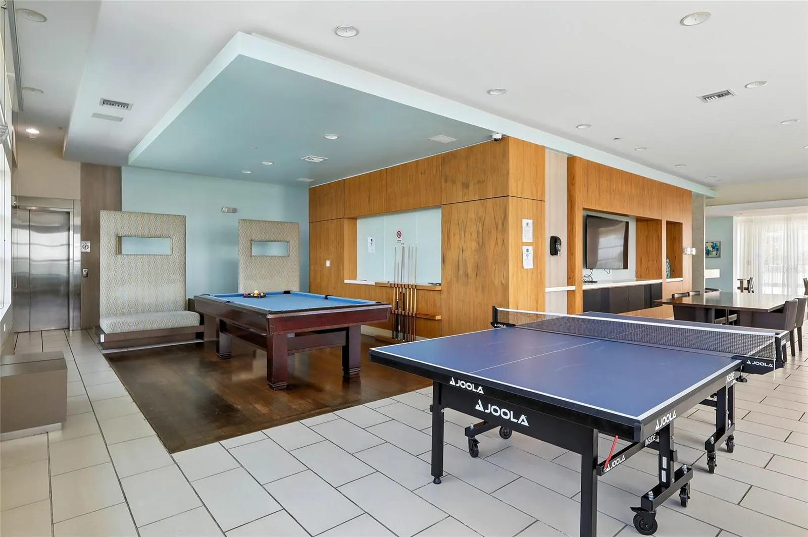 912 CHANNELSIDE DR #2307 #2307