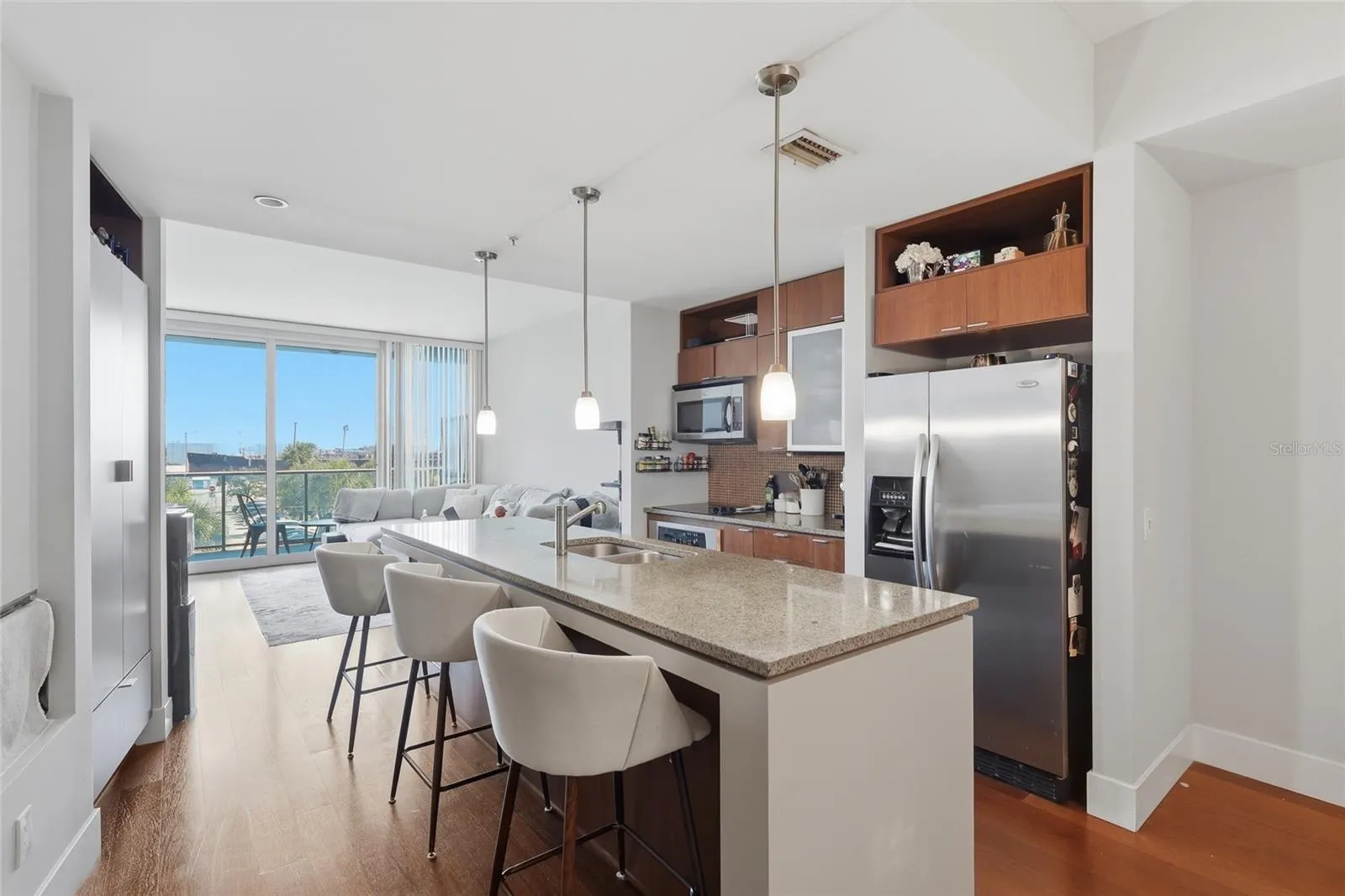 912 CHANNELSIDE DR #2307 #2307