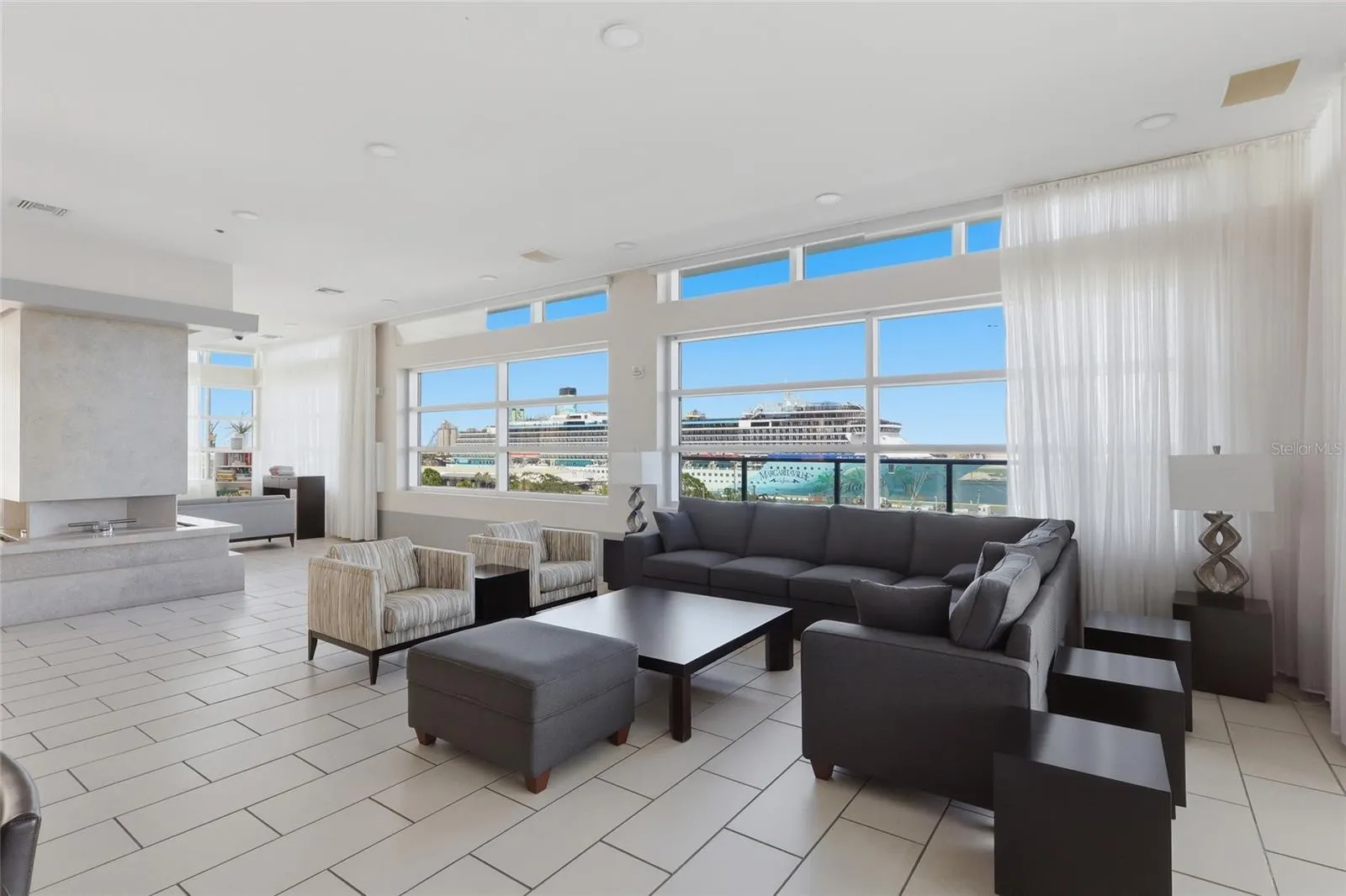 912 CHANNELSIDE DR #2307 #2307