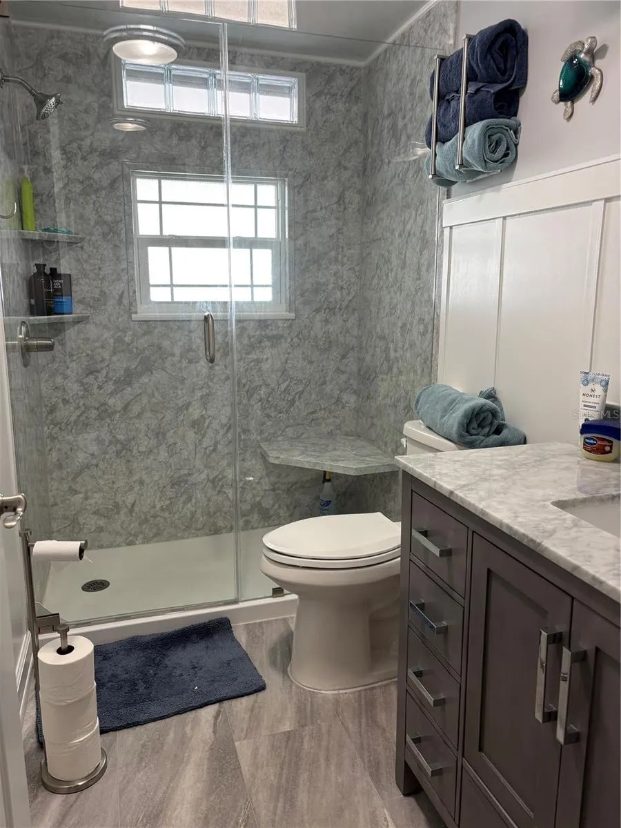 20 MOUNTAIN LAUREL DR