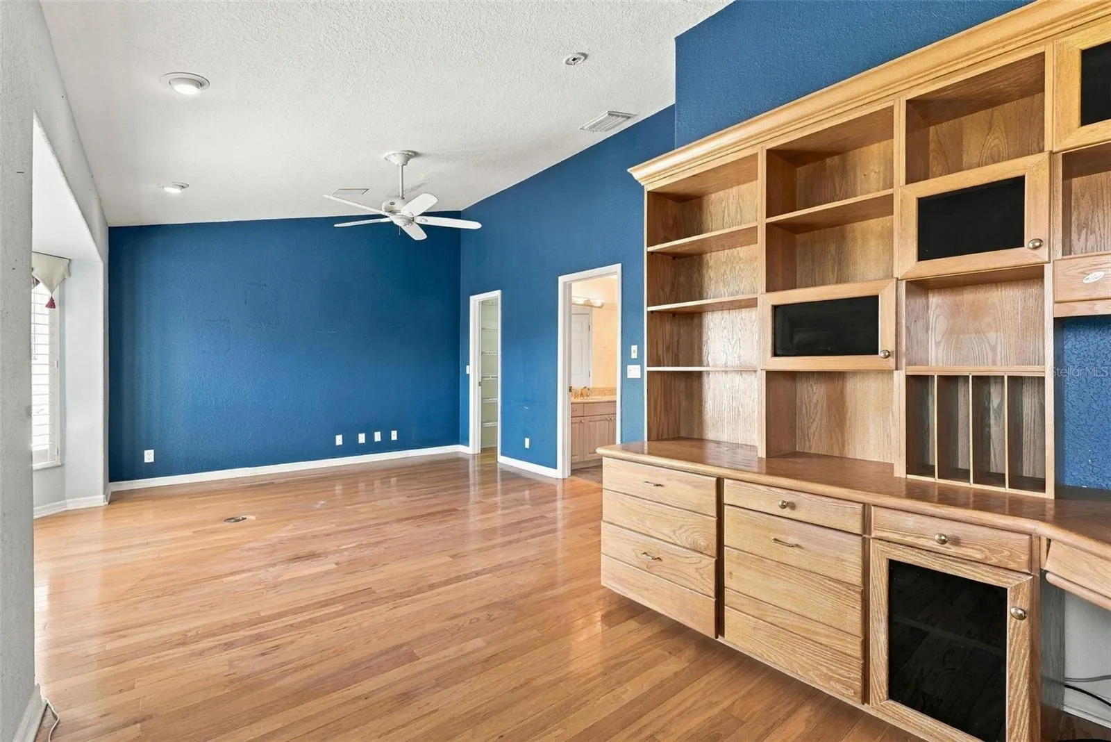 9227 CAPTIVA CIR