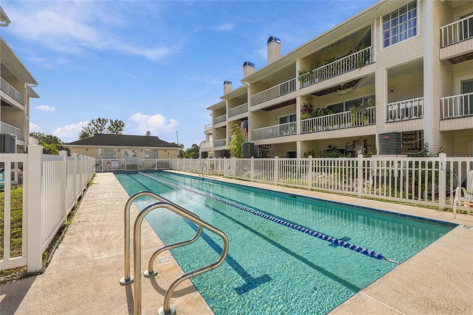 9227 CAPTIVA CIR