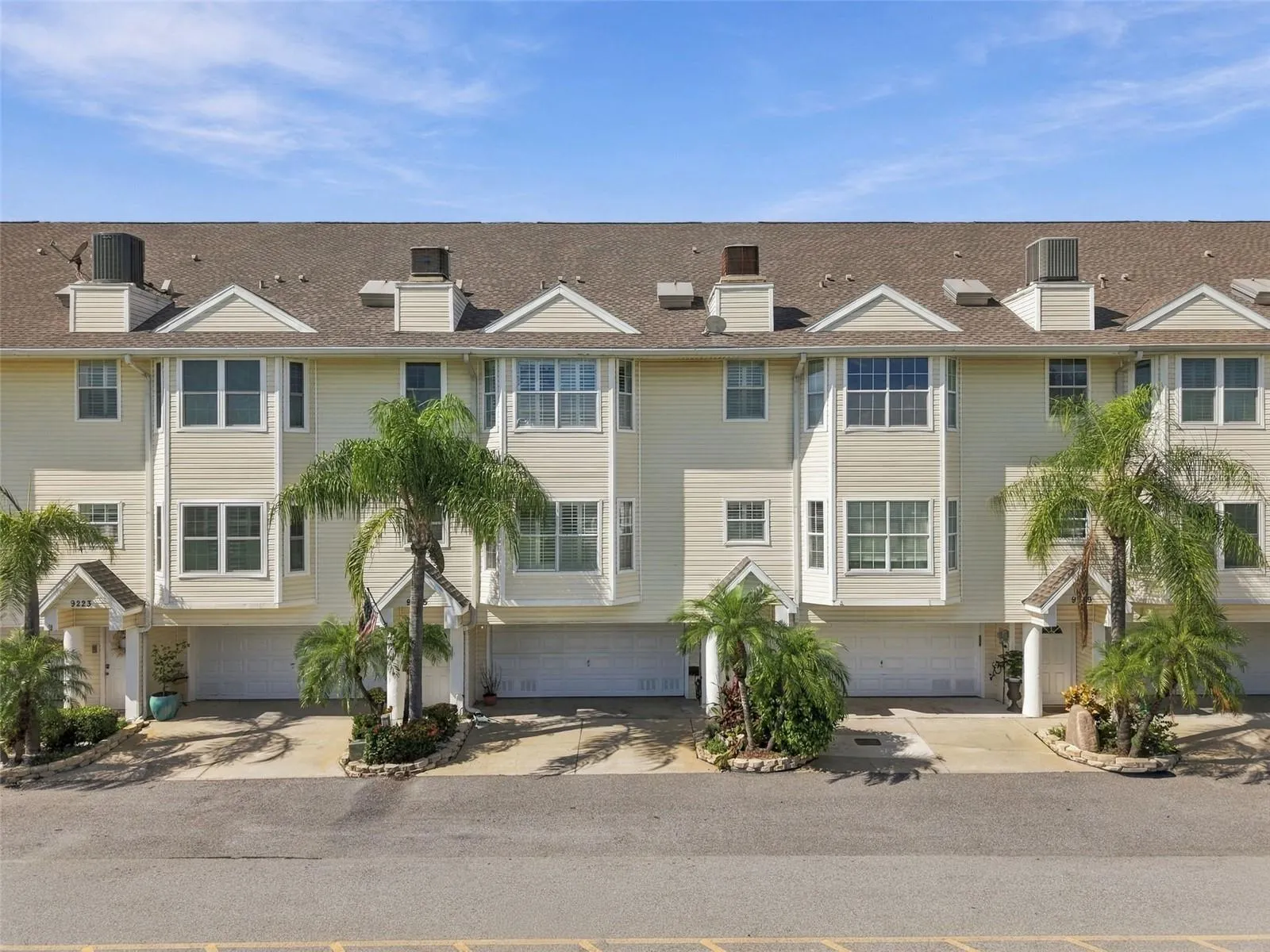 9227 CAPTIVA CIR