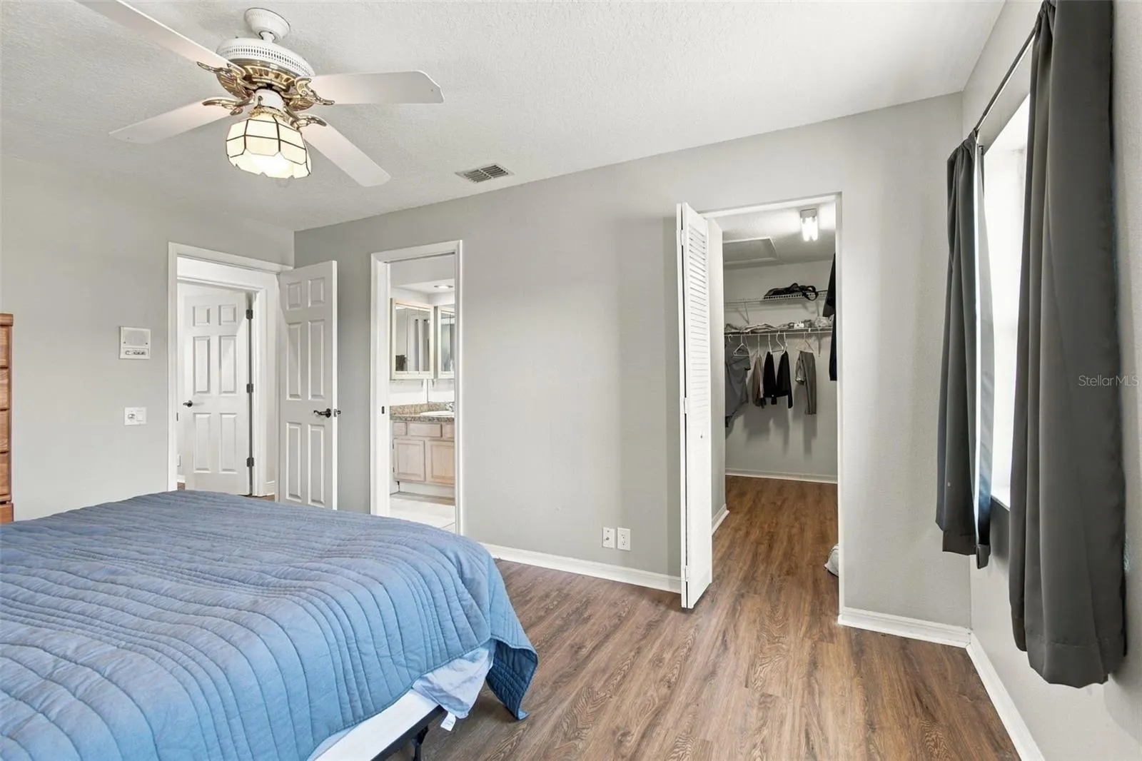 8345 PAVILLION DR