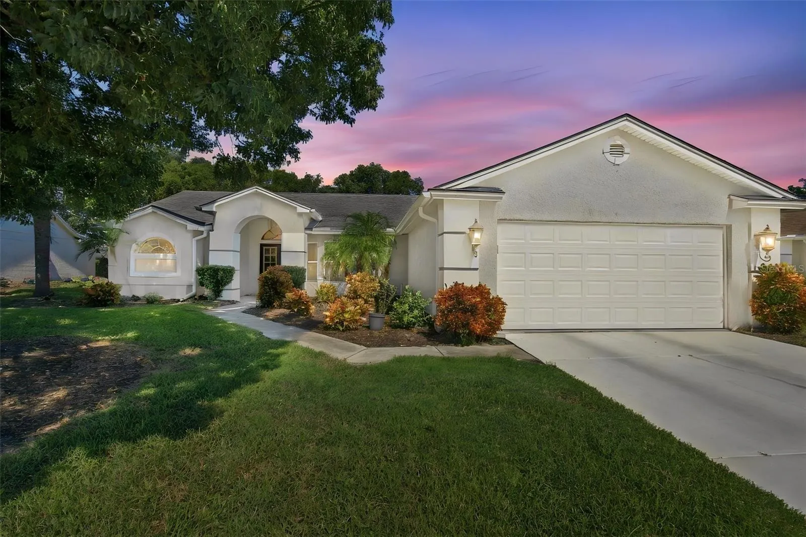 8345 PAVILLION DR