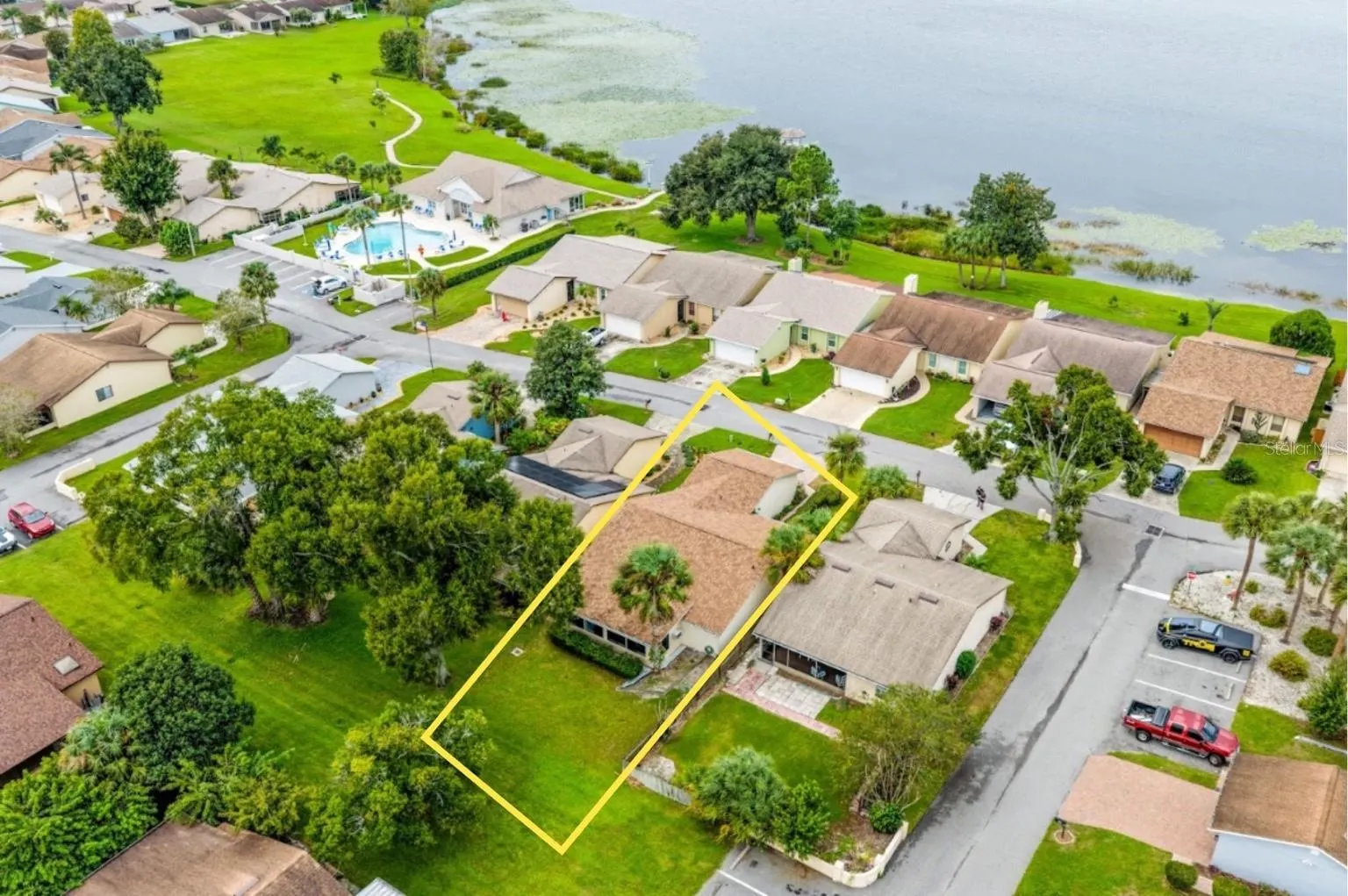 3947 CYPRESS LNDG W