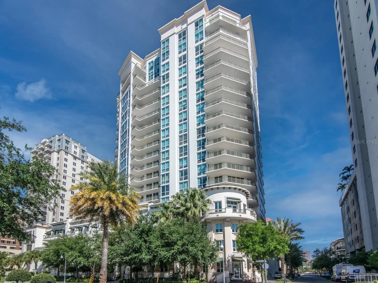 450 KNIGHTS RUN AVE #803 #803