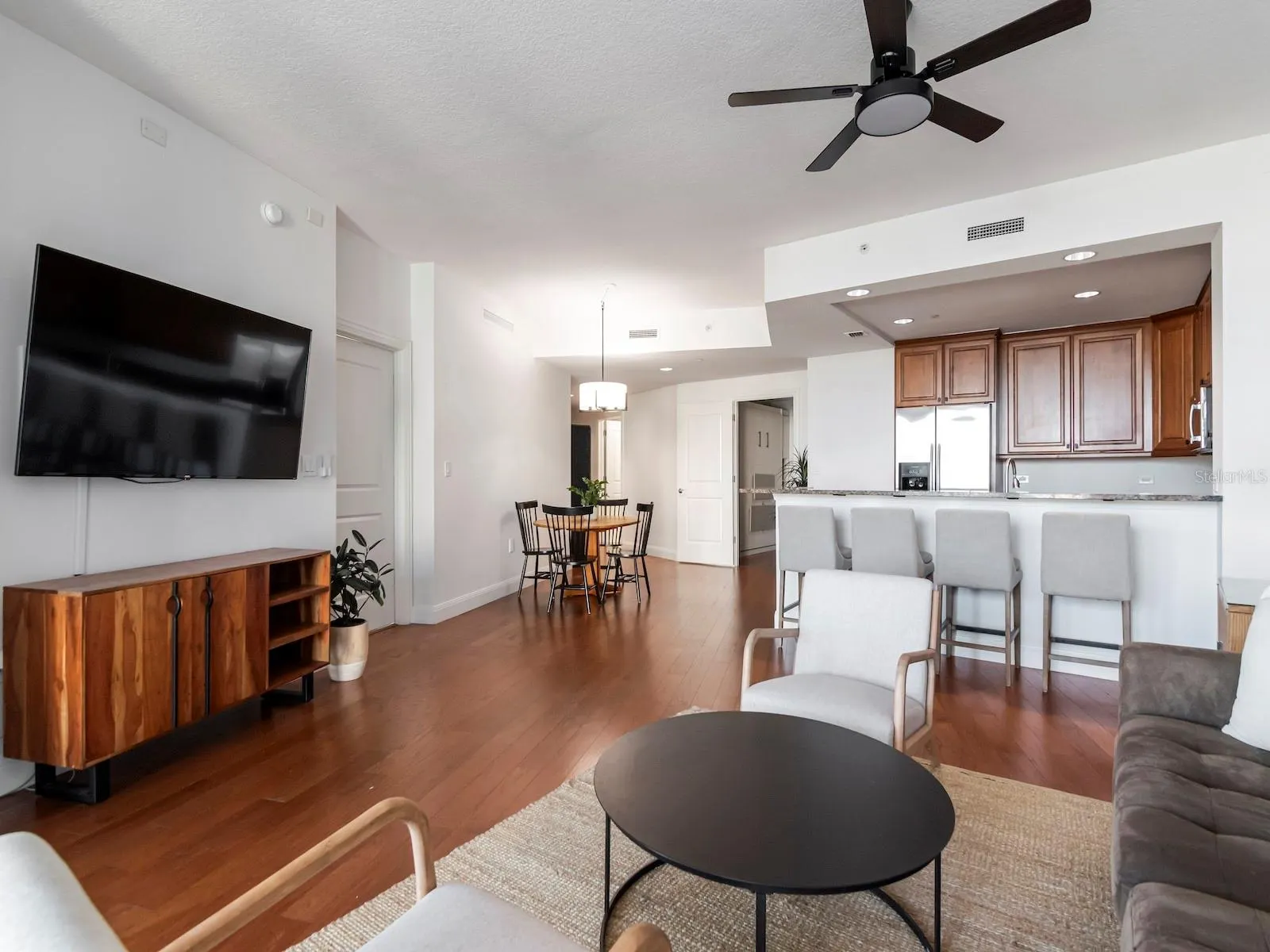 450 KNIGHTS RUN AVE #803 #803