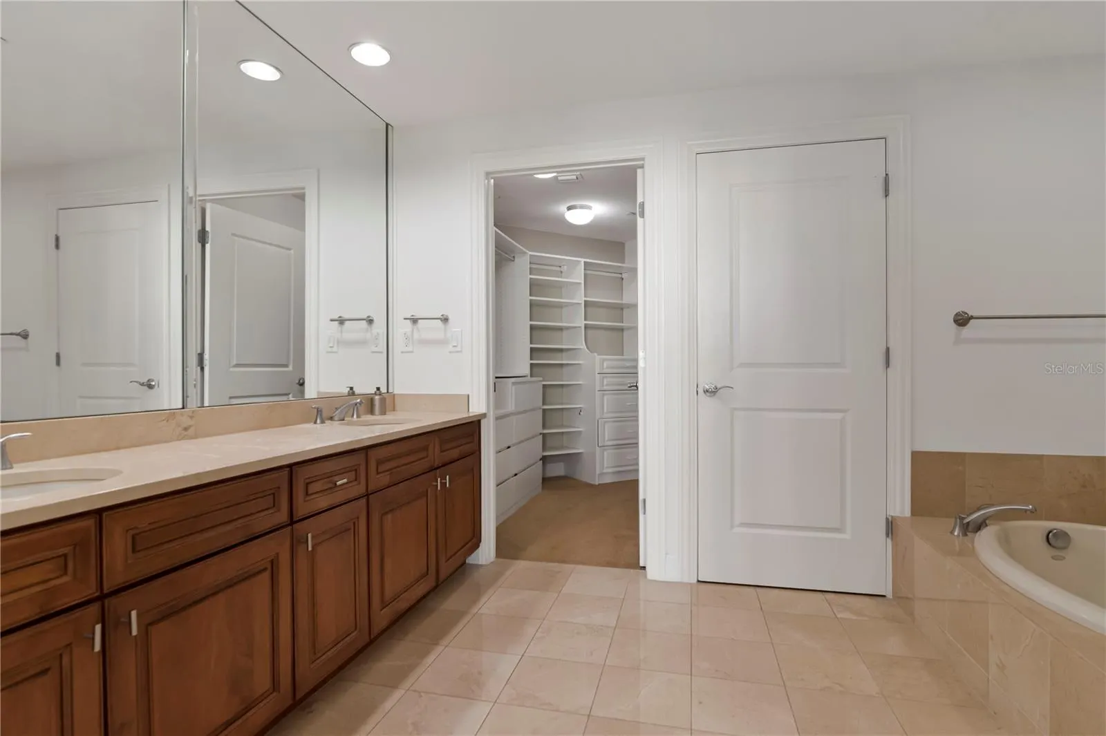 450 KNIGHTS RUN AVE #803 #803