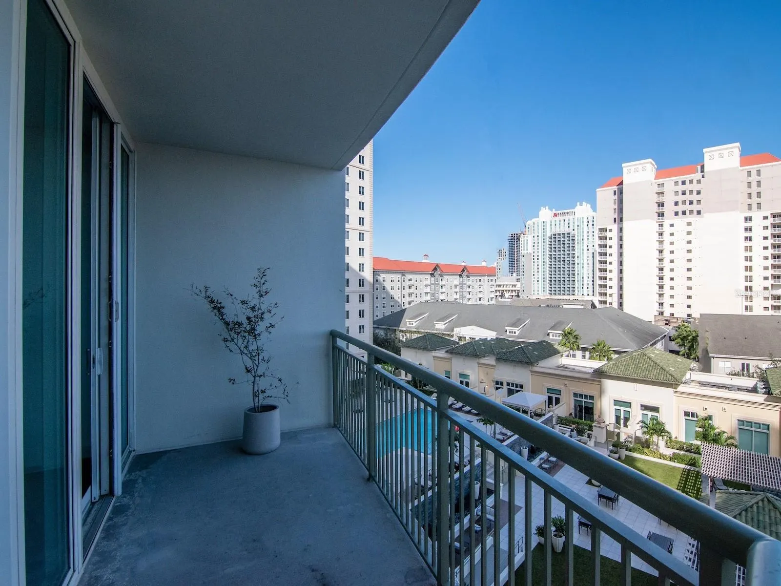 450 KNIGHTS RUN AVE #803 #803