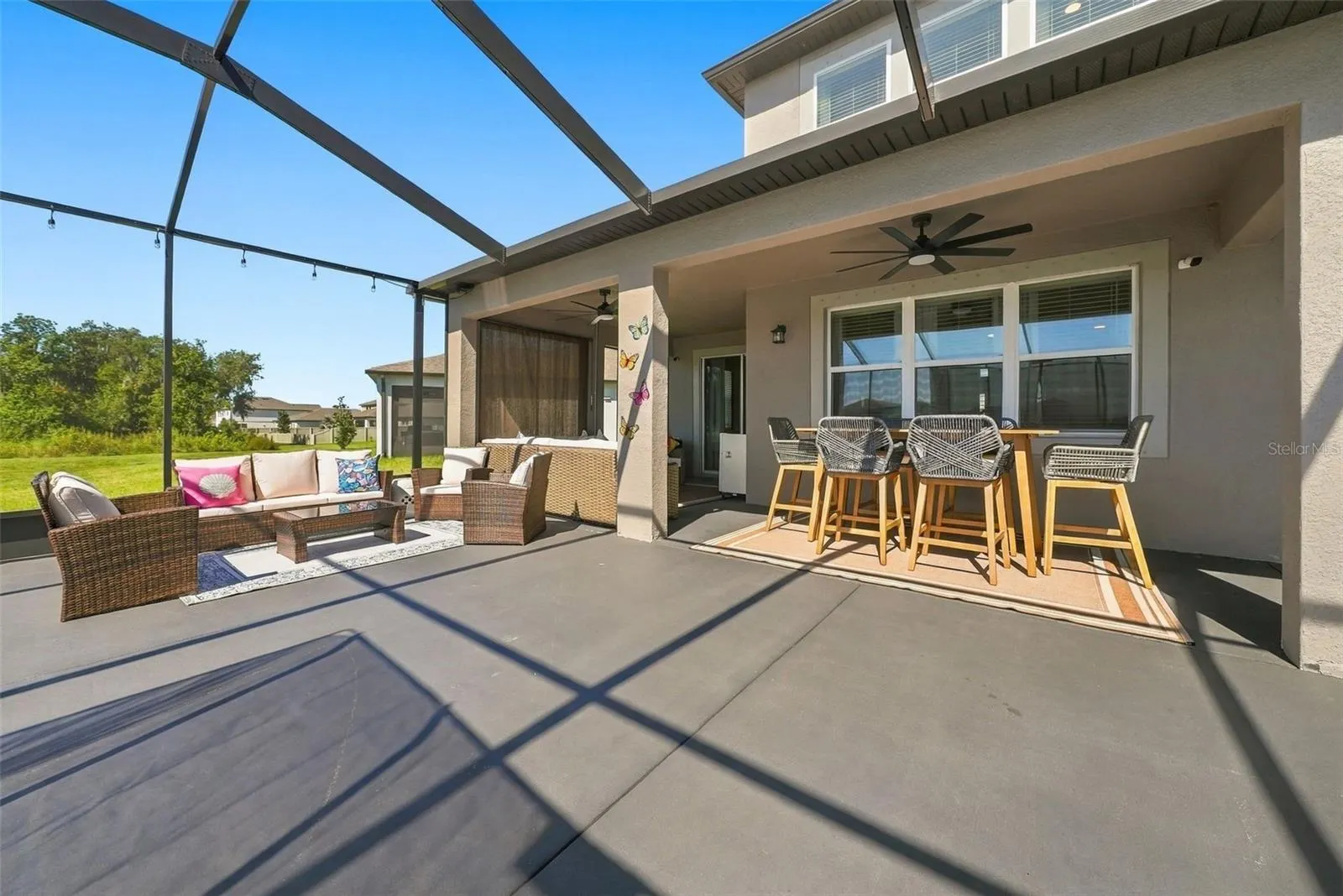 4904 EAGLE ROCK DR