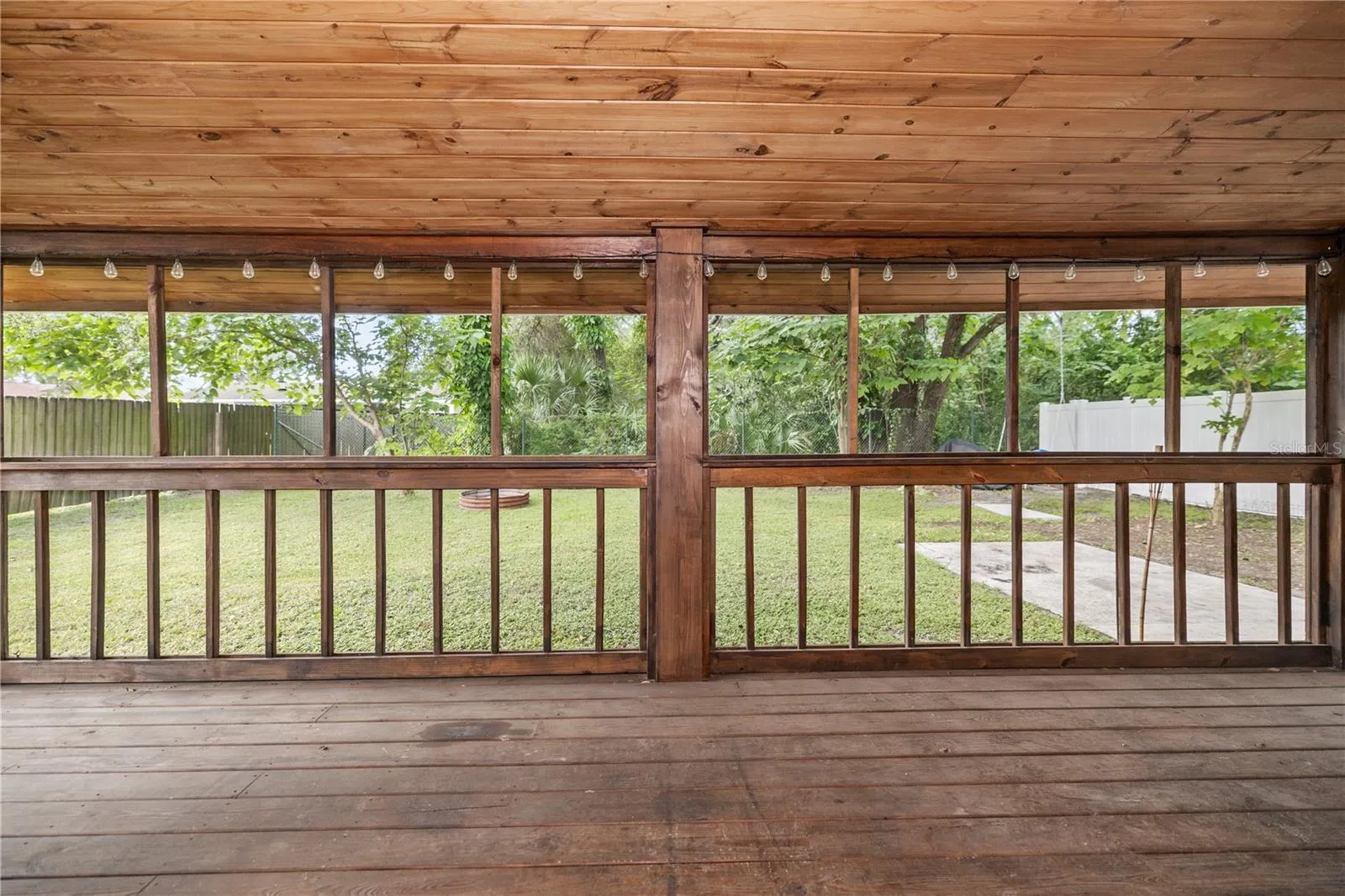14902 PINECREST RD