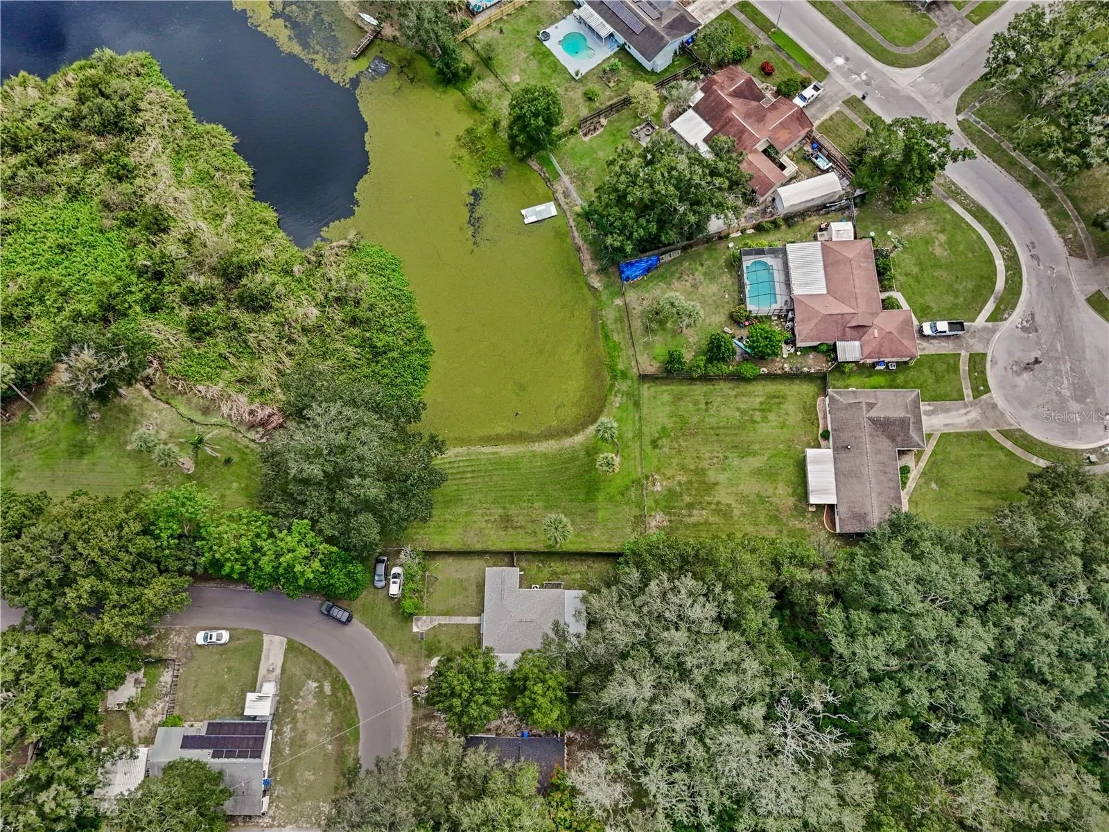 14902 PINECREST RD