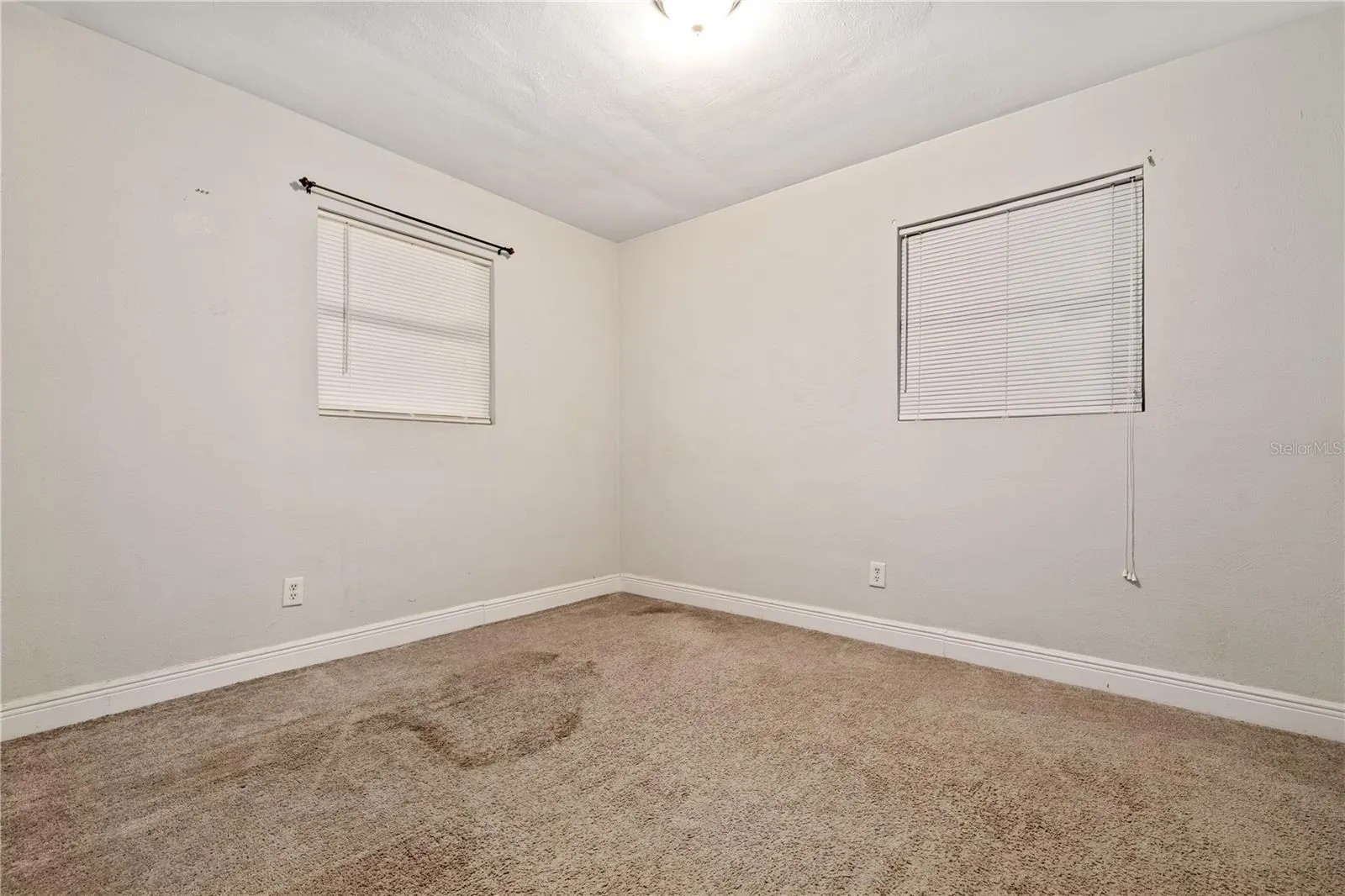 14902 PINECREST RD