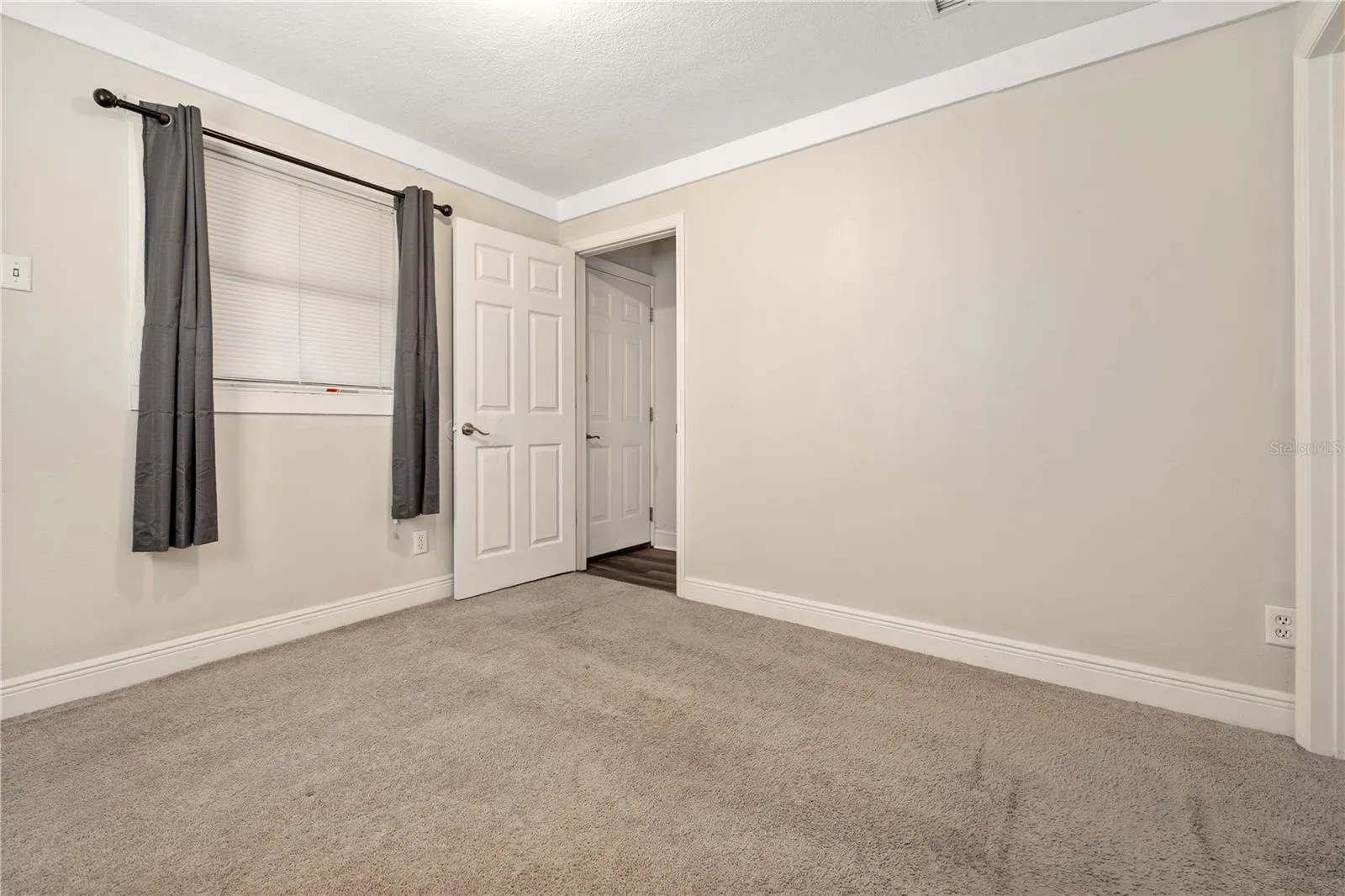 14902 PINECREST RD