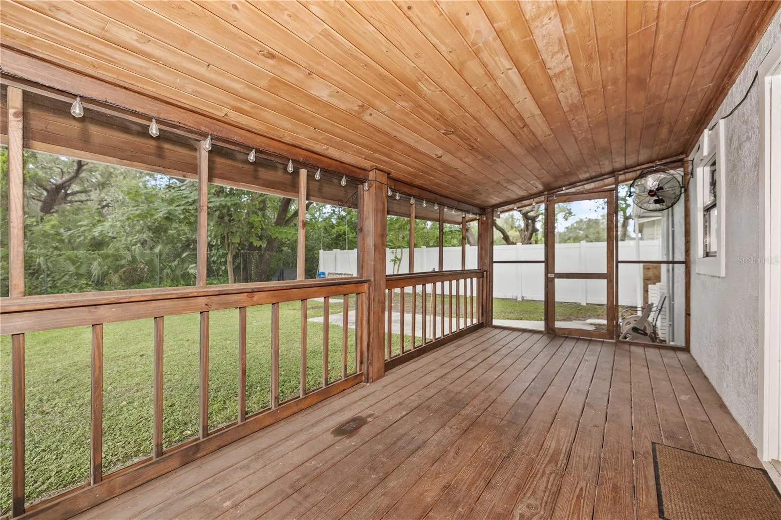 14902 PINECREST RD
