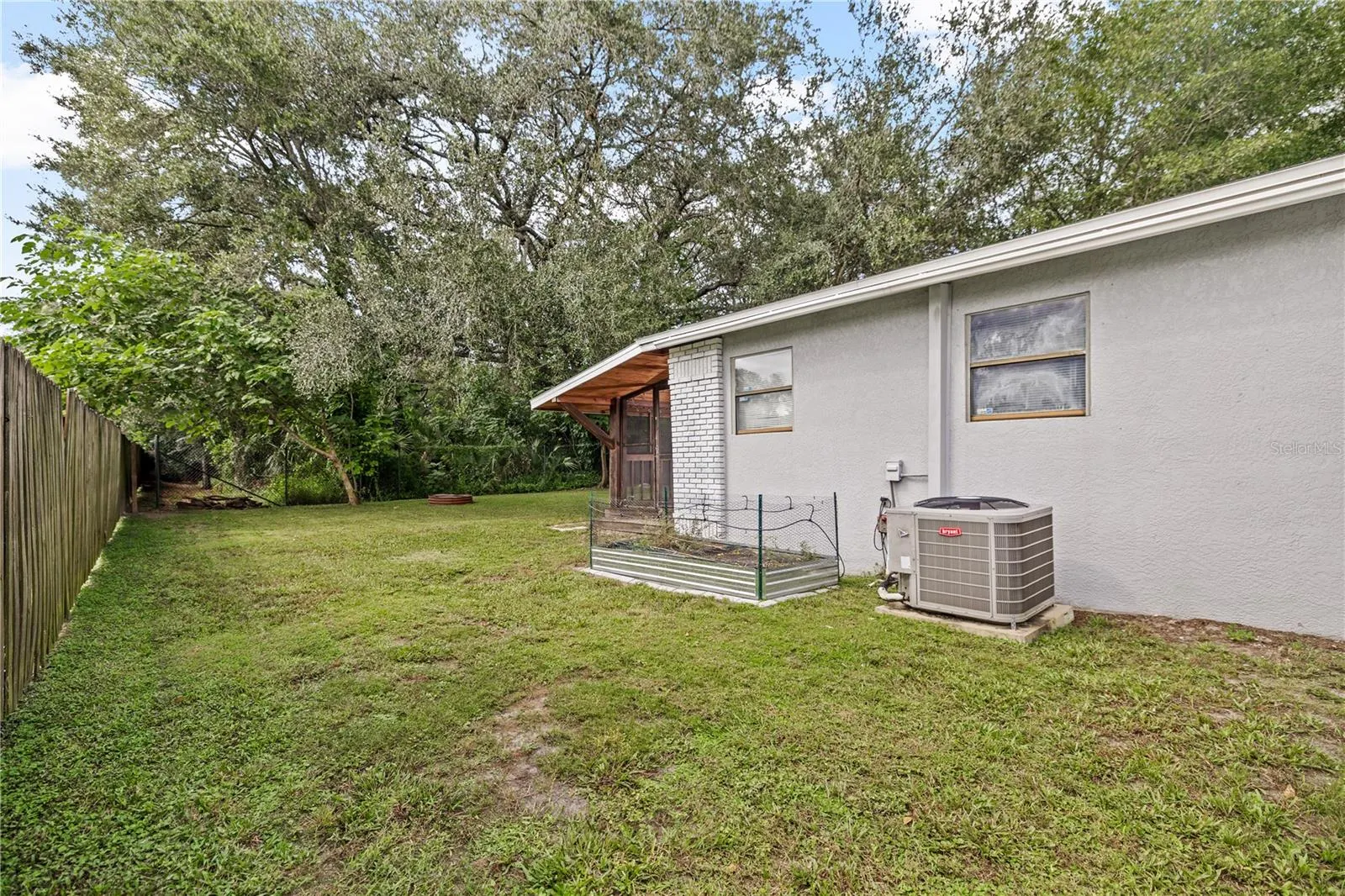 14902 PINECREST RD