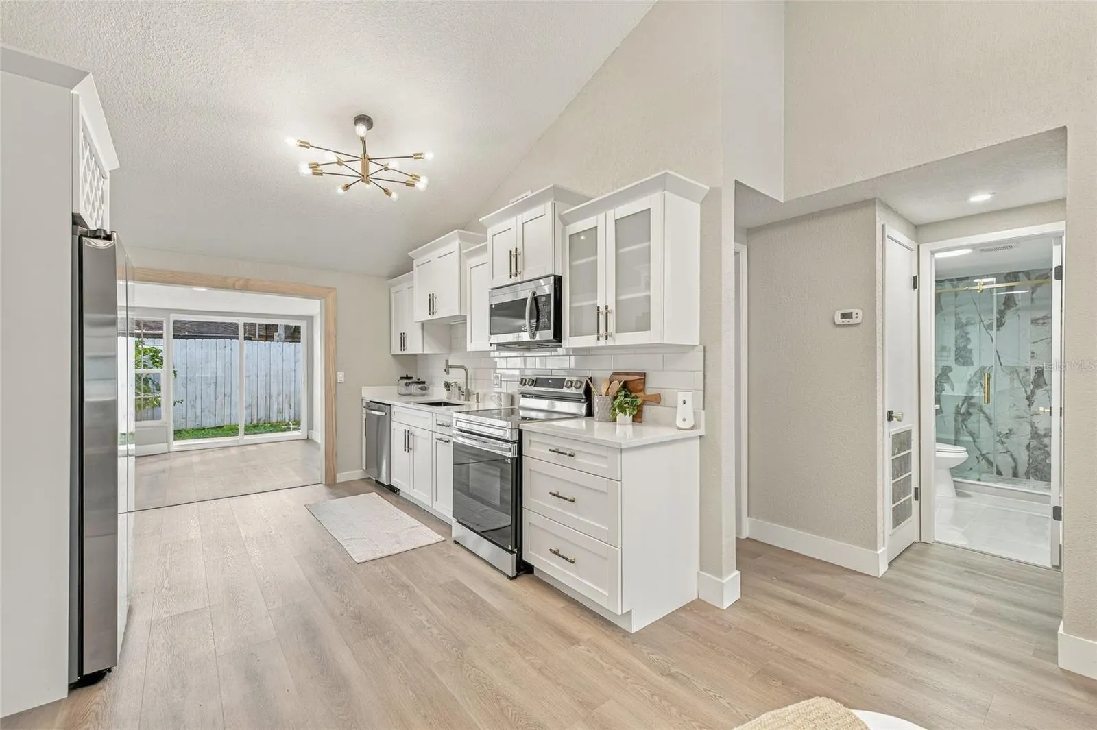 10118 BRIARWICK CT