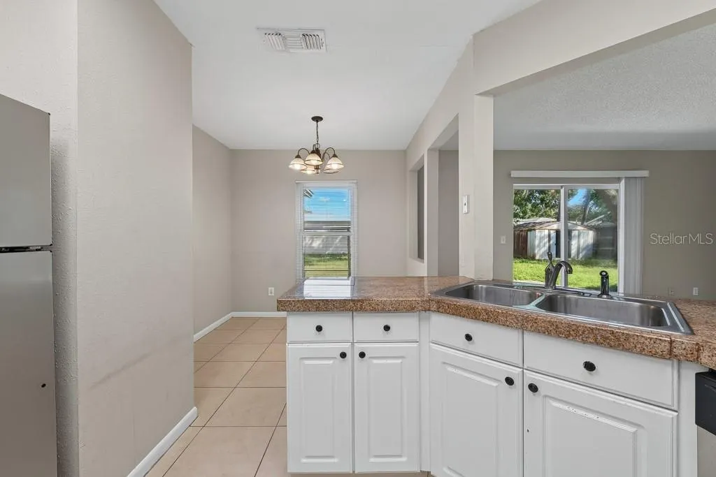 518 WYNNWOOD DR