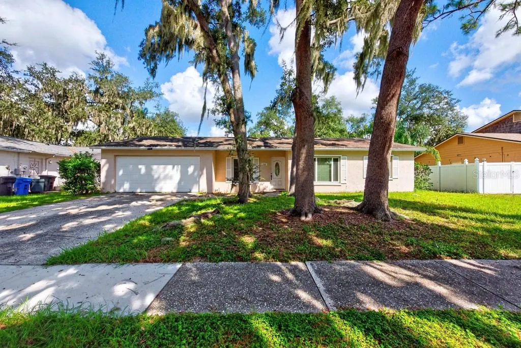 518 WYNNWOOD DR
