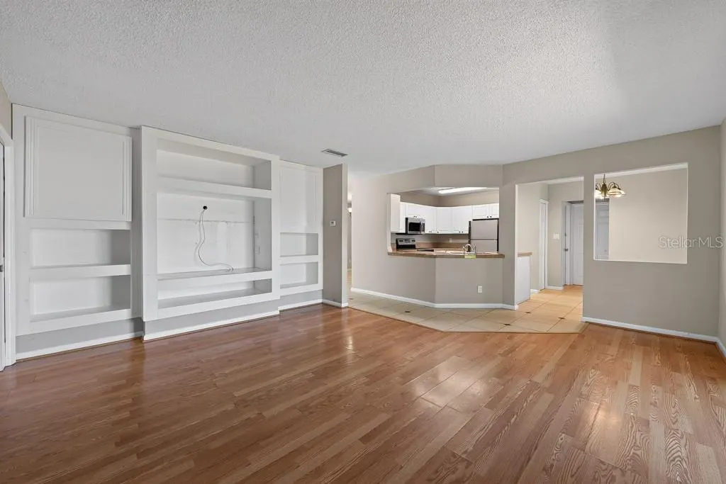 518 WYNNWOOD DR